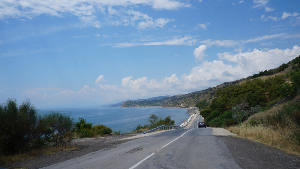 Cosa controllare prima di partire per le vacanze? I consigli di SYM per viaggiare in sicurezza sul tuo scooter