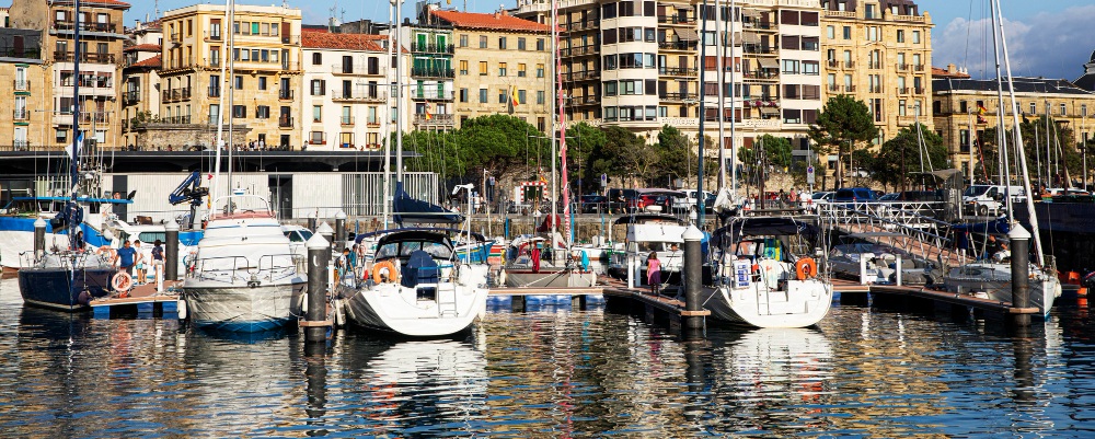 Visitare Nizza in scooter: Europa on the Road Visitare Nizza in scooter: Europa on the Road